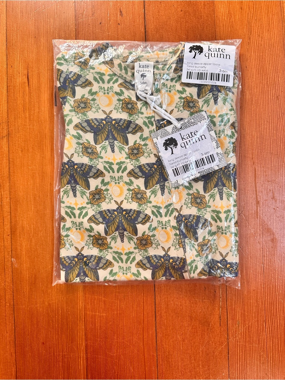 kate quinn Cream Floral & Blue Moth Baby Set
